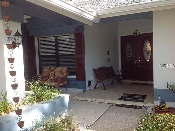 2nd image of 3161 Edgemoor Dr