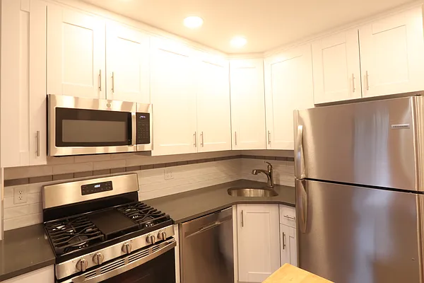 Rented by Douglas Elliman | media 5