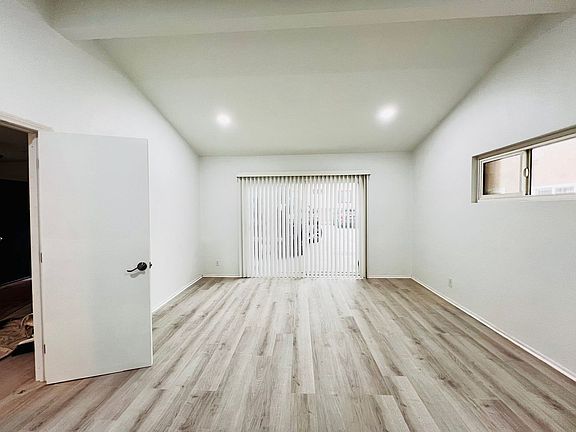 5th image of 3542 W 170th St APT A