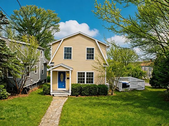 4th image of 70 Ridgeland Avenue