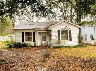 606 Thompson St, Kilgore, TX 75662