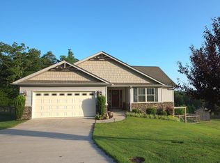 210 Jewel Ct, Travelers Rest, SC 29690