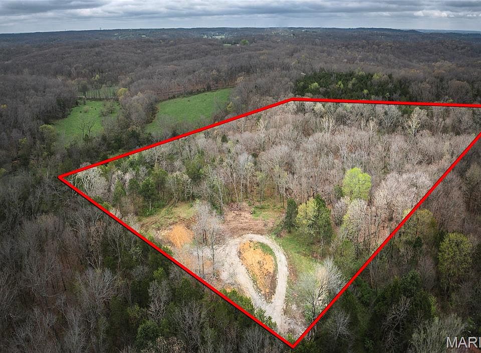 1st image of 60 Mabel Ln