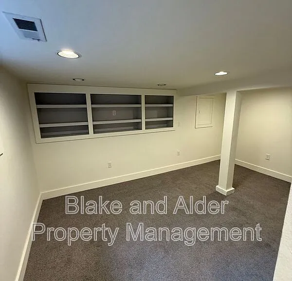 7824 SE 11th Ave — Photo 33