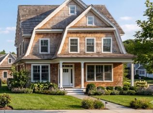 35 Rumson Rd, Rumson, NJ 07760