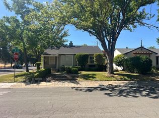 5536 D St, Sacramento, CA 95819