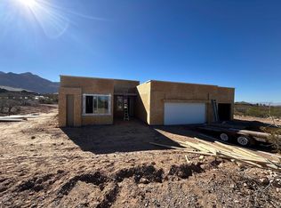 1852 Las Piedras, Alamogordo, NM 88310