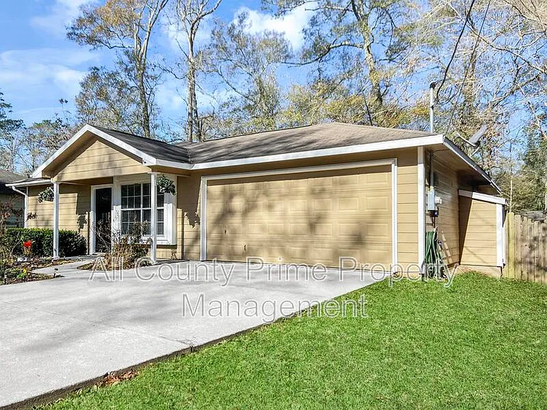10825 Royal Magnolia Dr — Photo 3