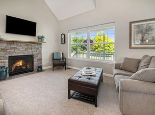 10245 Jane Valley Rd, Pleasant Lake, MI 49272