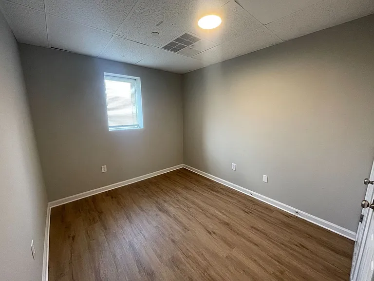 254 E Clayton Street — Photo 7
