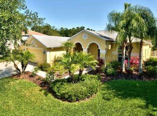 17010 Falconridge Rd, Lithia, FL 33547
