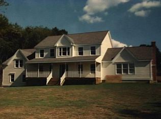 16 Bresson Farm Rd, Newtown, CT 06482