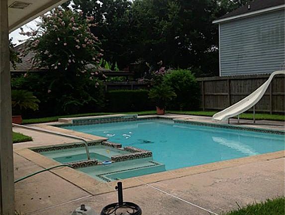 HEATED POOL
