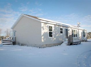120 Pineway Trl, Mesick, MI 49668
