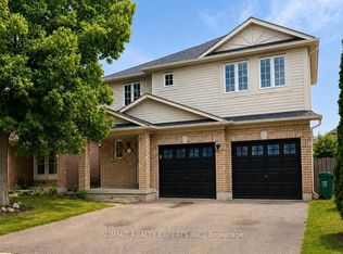 25 Deforest Dr, Brampton, ON L7A 2Y1