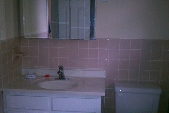 5th image of 208 42nd Ave NE