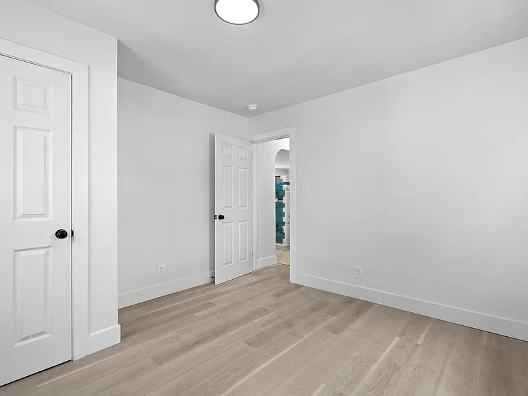 1210 Arbor Ave — Photo 21