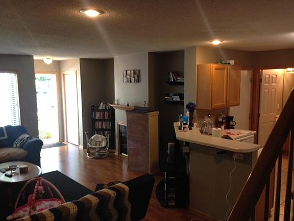2nd image of 6855 Woodland Ave Unit 207