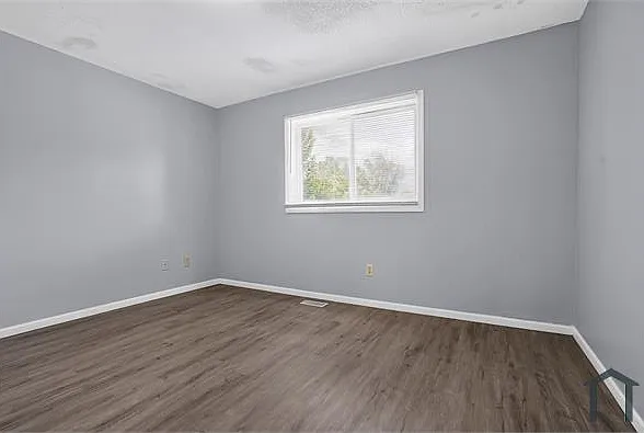 7240 Unity Ave — Photo 13