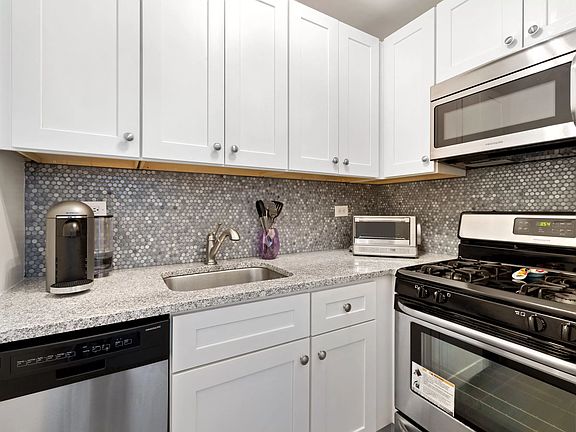 2nd image of 399 E 72nd St APT 15C