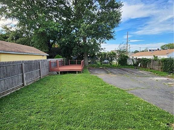 4th image of 38 Englewood Ave #1