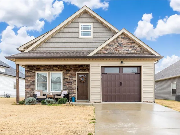 92 Paxtons Way, Ringgold, GA 30736