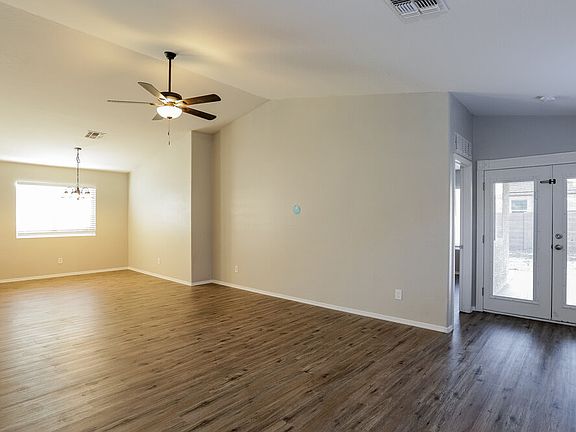 3rd image of 36525 W San Clemente St