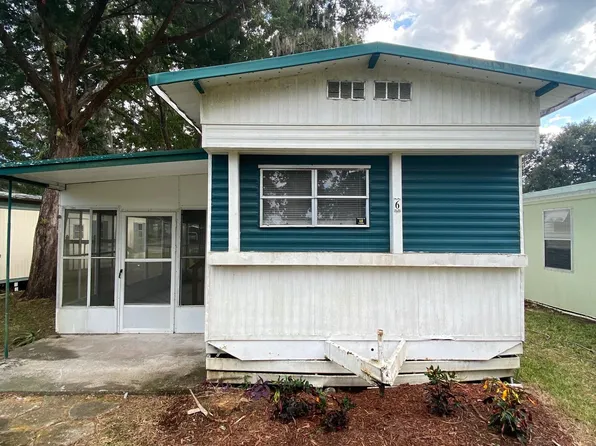 8400 W Miss Maggie Dr, Homosassa, FL 34448