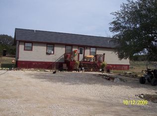 246 Riverside Dr, Pipe Creek, TX 78063