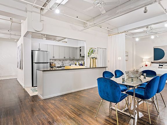 4th image of 249 W 29th St APT 4N