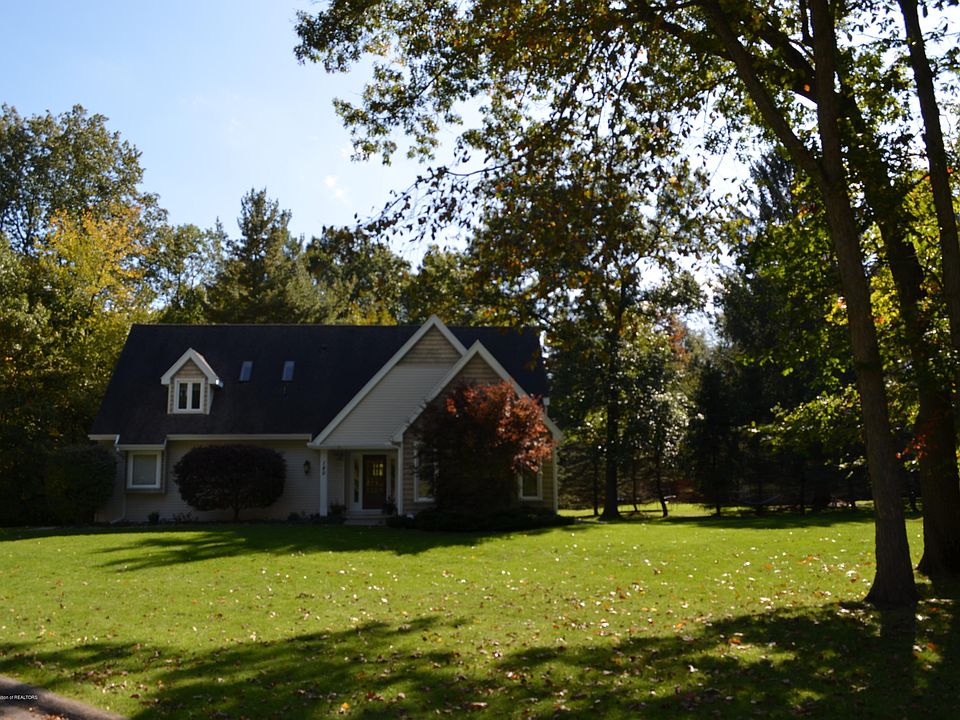 1st image of 180 Cinnabar Cir