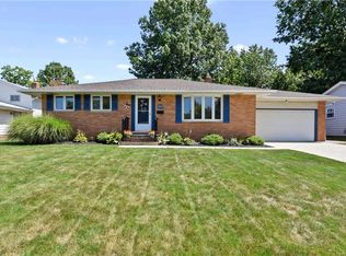 7243 Normandy Dr, Parma, OH 44134