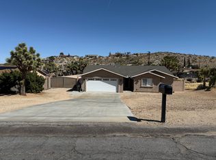 8065 Barberry Ave, Yucca Valley, CA 92284