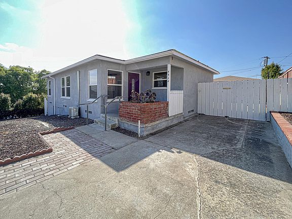 2nd image of 5538 Winchester St