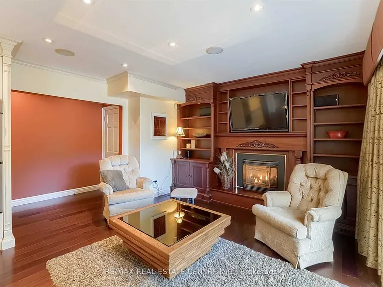 41 Clearside Pl — Photo 17