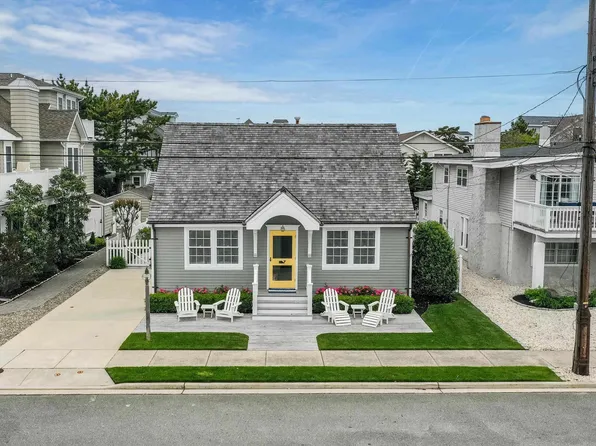 65 17th St W, Avalon, NJ 08202