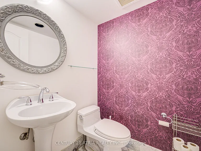 38 Elm St #2715 — Photo 10