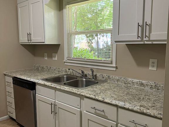 3rd image of 5503 Courtfield Dr