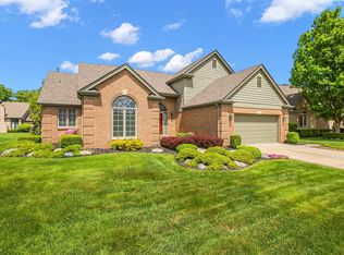 20545 Breezeway Dr, Macomb, MI 48044
