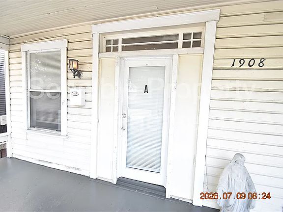 4th image of 1908 E 15th Ave APT A