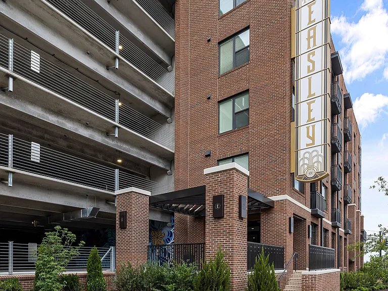The Easley — Photo 17