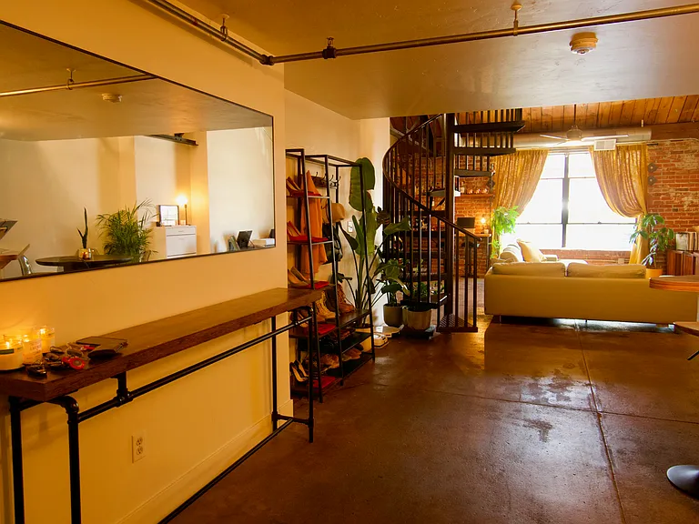 1300 N Pennsylvania St #204 — Photo 7