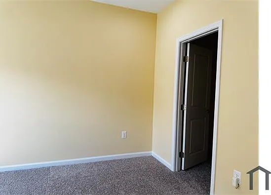 8058 Locust Mill St — Photo 11