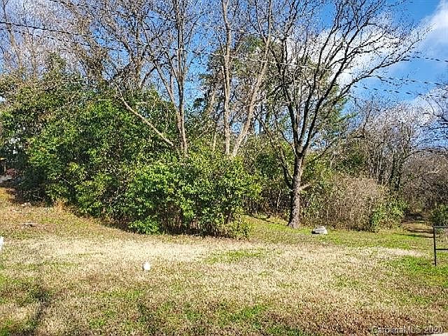 2nd image of 2708 Celia Ave