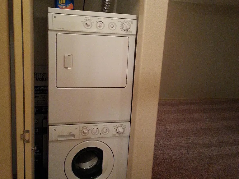 308 N Greensferry Rd #B206 — Photo 7