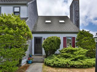 31 Woodview Dr UNIT D, Falmouth, MA 02540