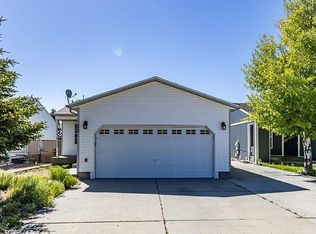 125 Magnolia Cir, Rock Springs, WY 82901