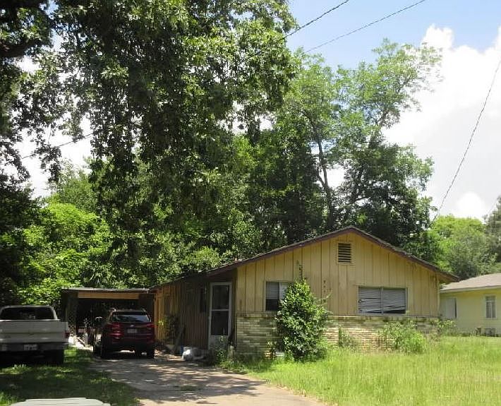 1st image of 604 Townsend Ave