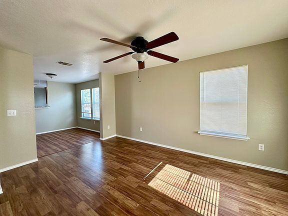 2nd image of 11019 Dublin Pl