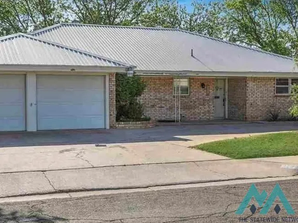 2222 N Cielo Dr, Hobbs, NM 88240